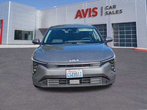Used 2025 Kia K4 LXS image 2