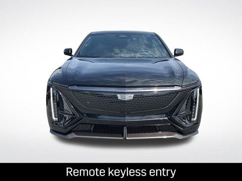 New 2026 Cadillac Lyriq V w/ Exterior Carbon Fiber Package AWD/4WD image 3
