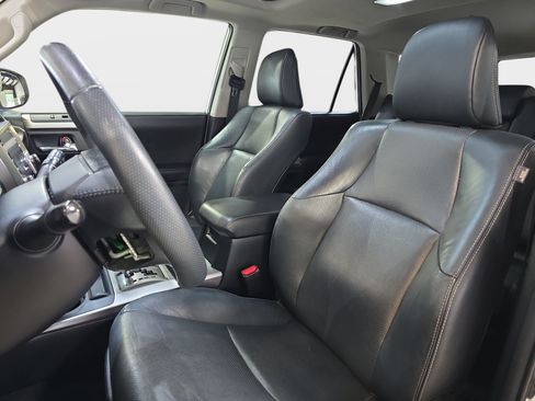 Used 2022 Toyota 4Runner Limited AWD/4WD image 12