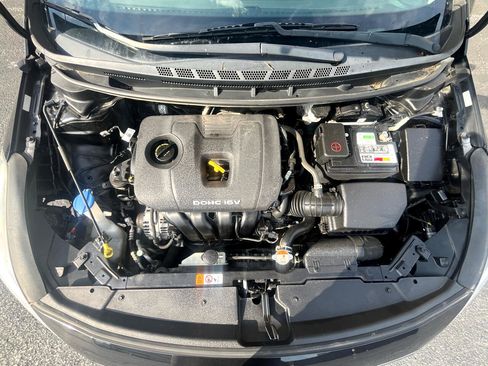 Used 2018 Kia Forte LX w/ LX Popular Package image 18