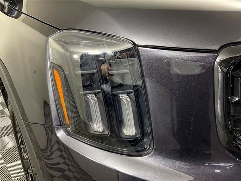 Used 2025 Kia Telluride EX X-Line image 33