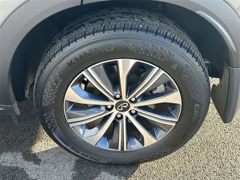 Used 2025 INFINITI QX60 Pure image 5