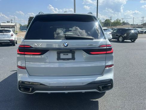 Used 2024 BMW X7 xDrive40i w/ M Sport Package AWD/4WD image 6