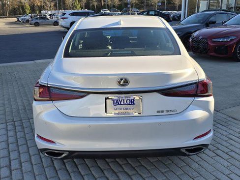 Used 2023 Lexus ES 350 w/ Premium Package image 6