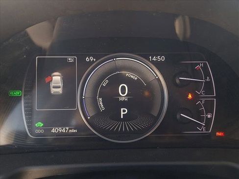 Used 2022 Lexus ES 300h w/ Premium Package FWD image 11