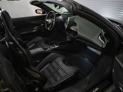 Used 2024 Ferrari SF90 Spider AWD/4WD image 45