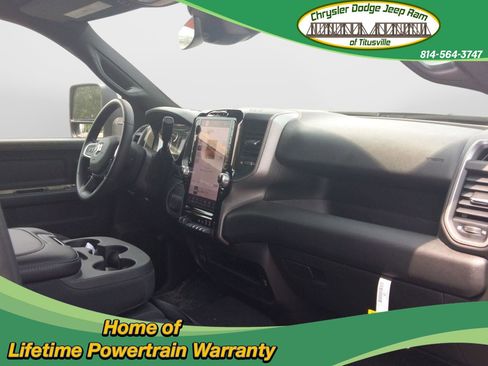 New 2025 RAM 3500 Tradesman image 29