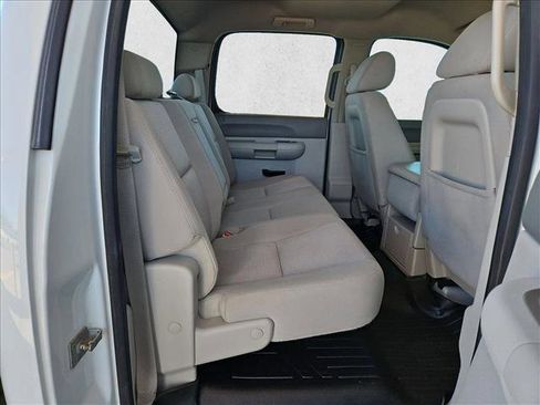 Used 2013 Chevrolet Silverado 2500 LT w/ Suspension Package, Off-Road image 18