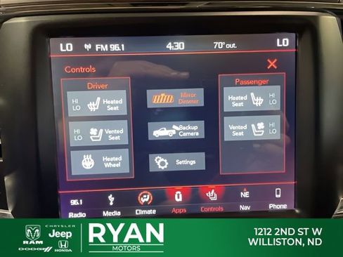 Used 2018 RAM 2500 Laramie w/ Cold Weather Group AWD/4WD image 25