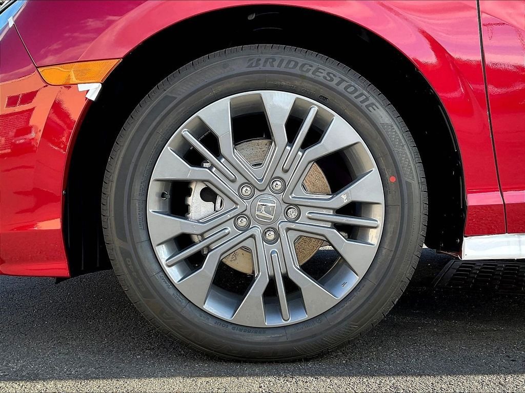 New 2026 Honda Odyssey Touring image 8