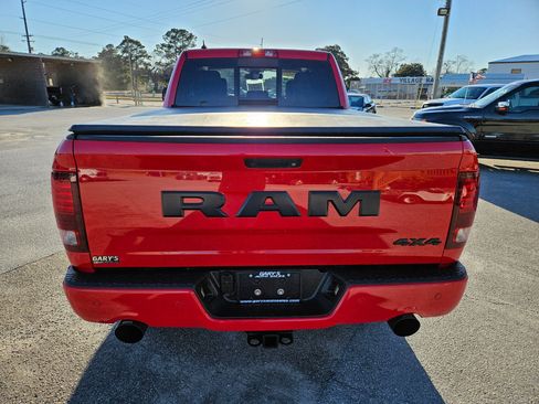 Used 2017 RAM 1500 Sport image 5