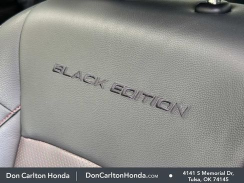 Used 2025 Honda Ridgeline Black Edition image 16