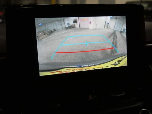 Certified 2024 Toyota Corolla LE image 31