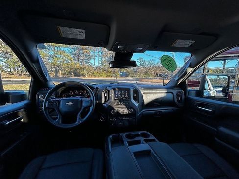 Used 2024 Chevrolet Silverado 3500 W/T image 5