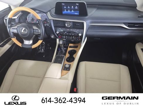 Certified 2022 Lexus RX 350L Premium w/ Premium Package AWD/4WD image 28