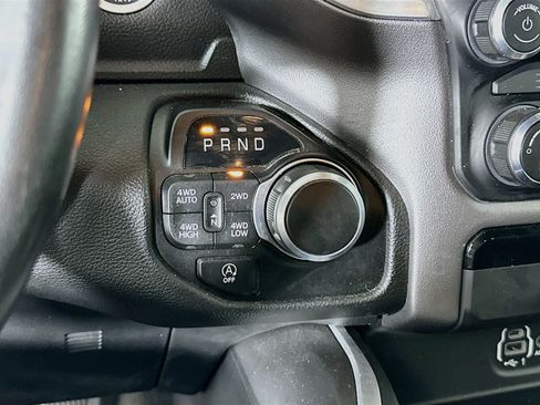 Used 2023 RAM 1500 Big Horn AWD/4WD image 23