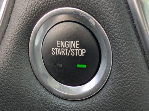 Used 2023 Chevrolet Traverse RS AWD/4WD image 29