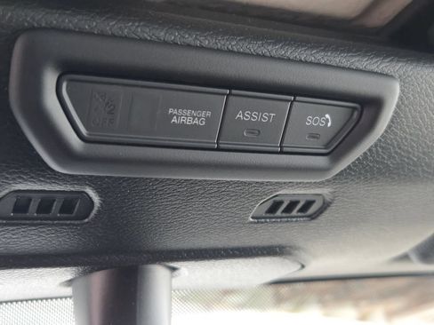 Certified 2023 Jeep Wrangler Unlimited Sahara w/ Dual Top Group AWD/4WD image 15