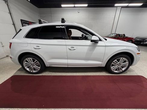 Used 2019 Audi Q5 Prestige w/ Prestige Package AWD/4WD image 11