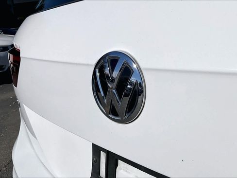 Used 2019 Volkswagen Tiguan SEL image 33