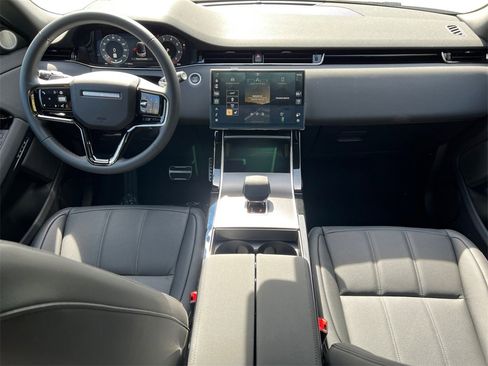 New 2026 Land Rover Range Rover Evoque Dynamic SE image 26