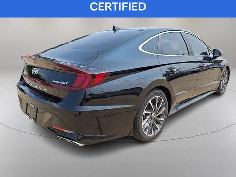 Certified 2023 Hyundai Sonata Limited w/ Preferred Accessory Package FWD image 11