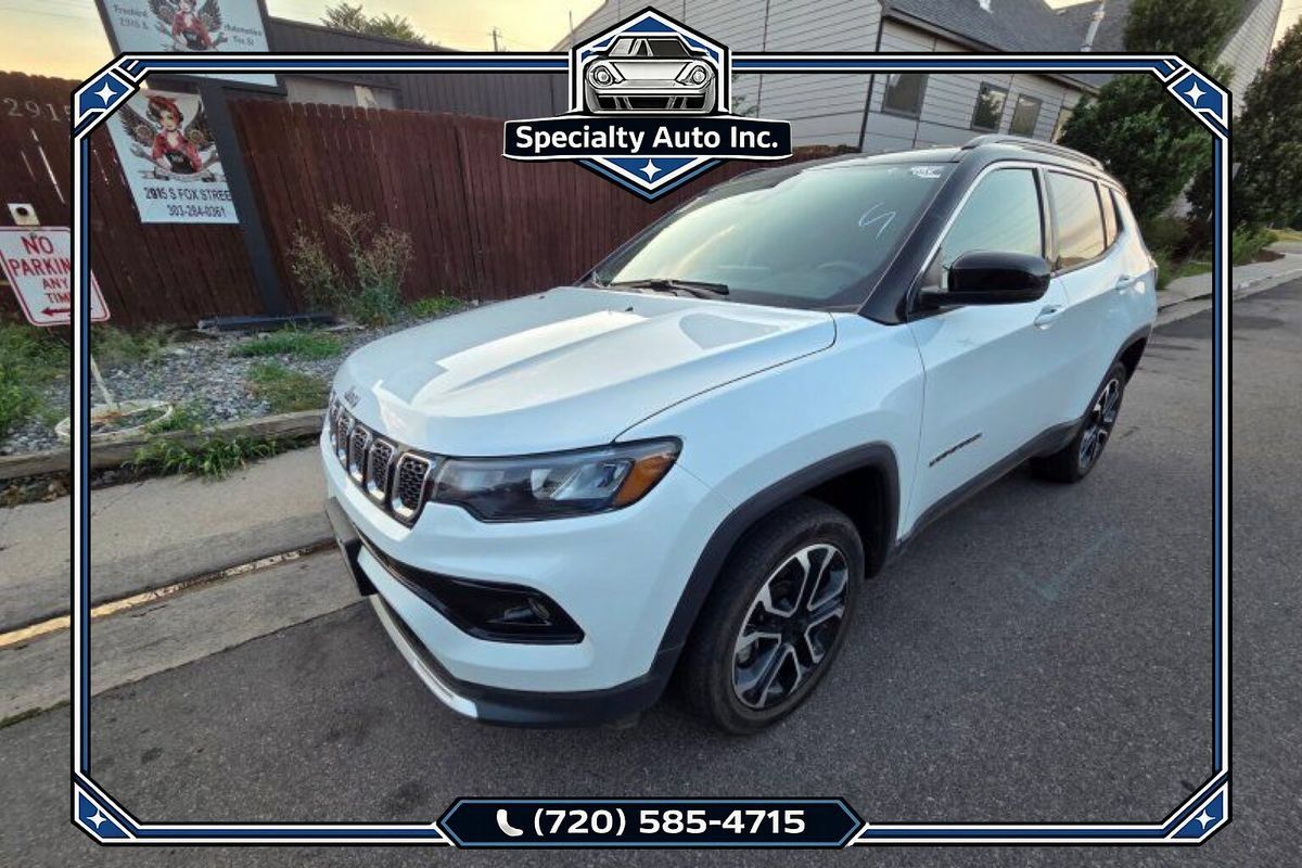 Used 2023 Jeep Compass Limited AWD/4WD image 1