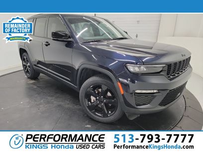 Used 2023 Jeep Grand Cherokee Limited w/ Black Appearance Package