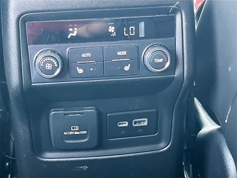 Used 2020 GMC Acadia Denali image 27