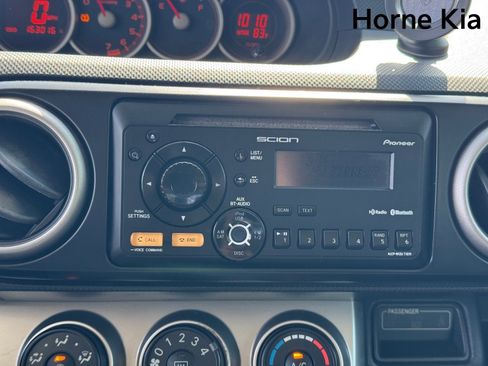 Used 2012 Scion xB image 21