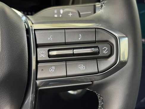 New 2026 GMC Terrain Elevation w/ Black Edition AWD/4WD image 32