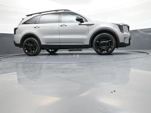 New 2026 Kia Sorento EX AWD/4WD image 31