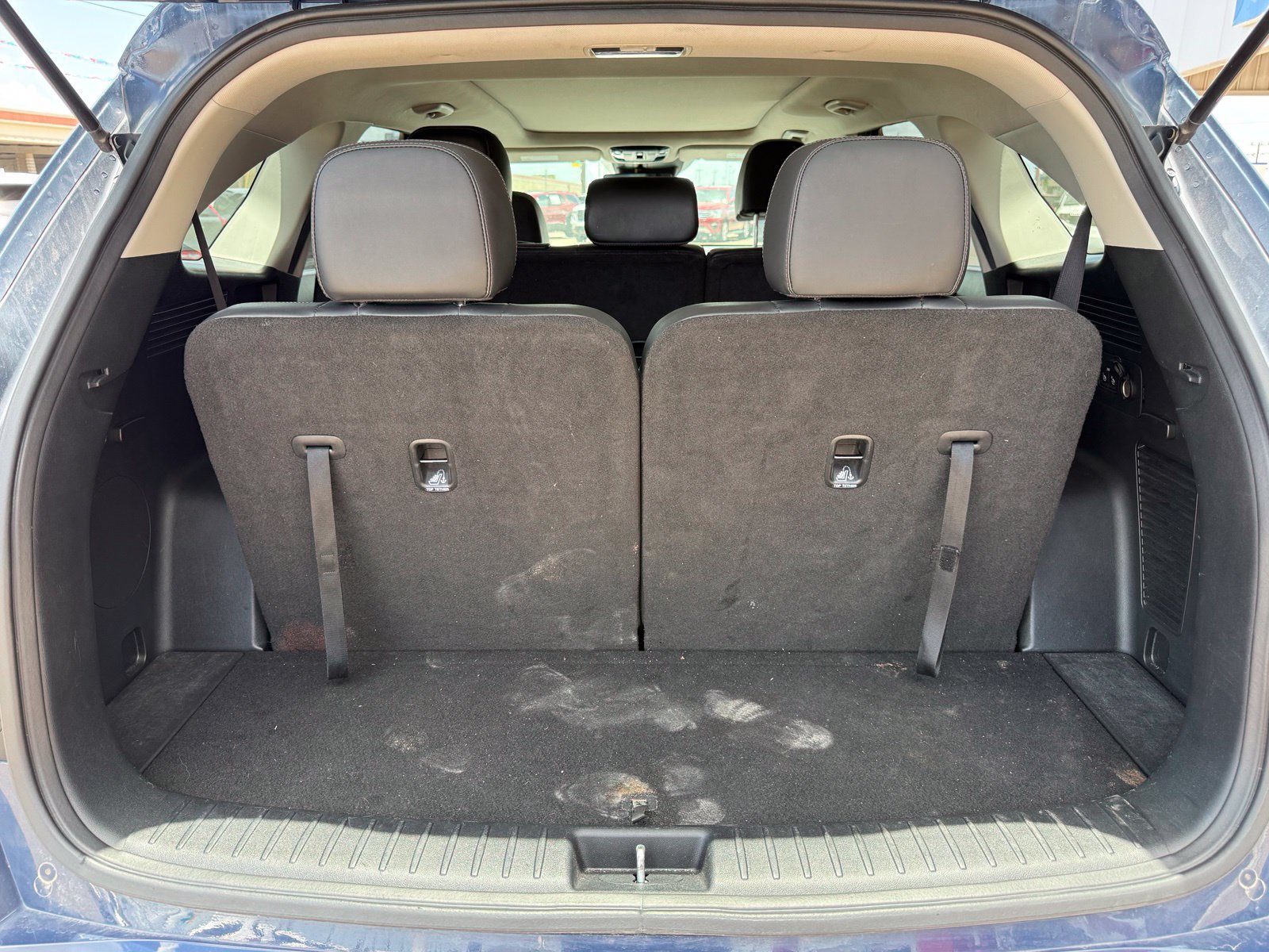 Used 2024 Kia Sorento S w/ Panoramic Sunroof Package FWD image 7
