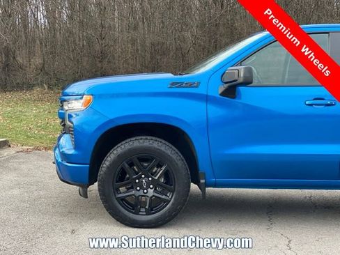 Used 2023 Chevrolet Silverado 1500 RST AWD/4WD image 10