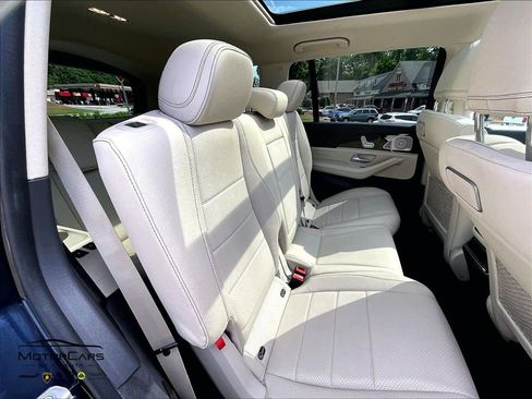 Used 2020 Mercedes-Benz GLS 450 4MATIC image 26