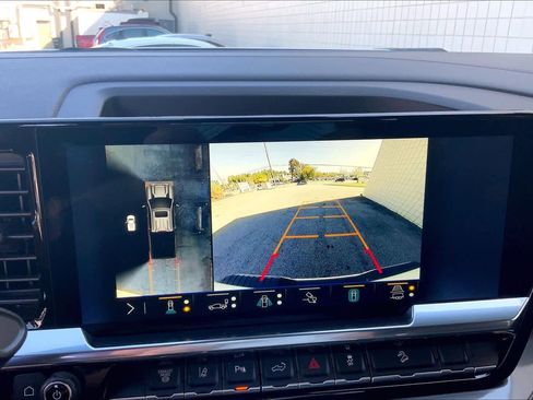 Used 2024 Chevrolet Silverado 3500 High Country w/ High Country Premium Package image 28