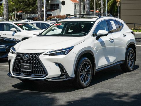 Used 2025 Lexus NX 350h AWD w/ Premium Package image 3