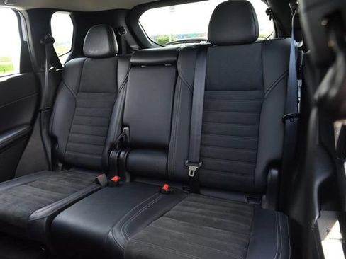 Used 2025 Mitsubishi Outlander SE AWD/4WD image 25