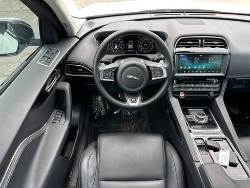 Used 2019 Jaguar F-PACE R-Sport AWD/4WD image 39