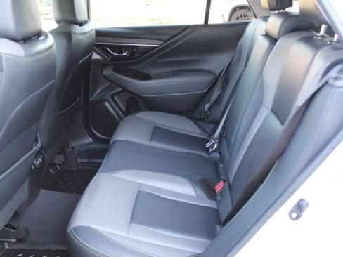 Used 2020 Subaru Outback Onyx Edition XT w/ Popular Package #2 image 23