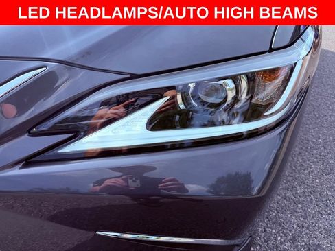 Certified 2025 Lexus ES 350 w/ Premium Package FWD image 9