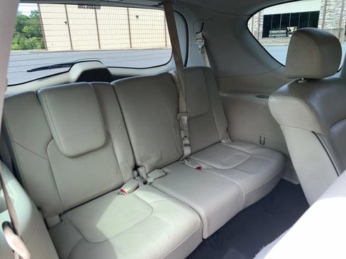 Used 2018 INFINITI QX80 2WD w/ Driver Assistance Package image 36
