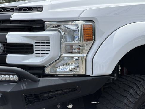 Used 2022 Ford F250 Lariat w/ FX4 Off-Road Package AWD/4WD image 8