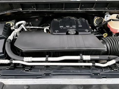 Used 2021 Chevrolet Silverado 1500 Custom image 30