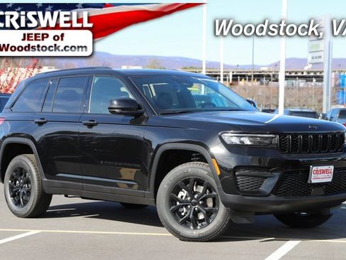 New 2025 Jeep Grand Cherokee Altitude image 1