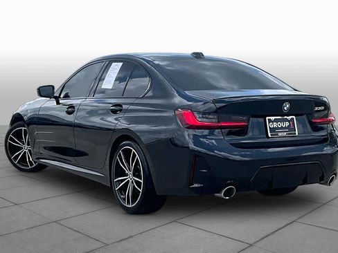 Used 2023 BMW 330i Sedan w/ M Sport Package RWD image 11
