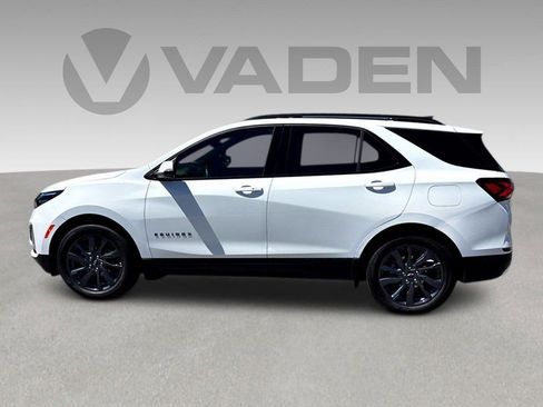 Certified 2024 Chevrolet Equinox RS FWD image 25