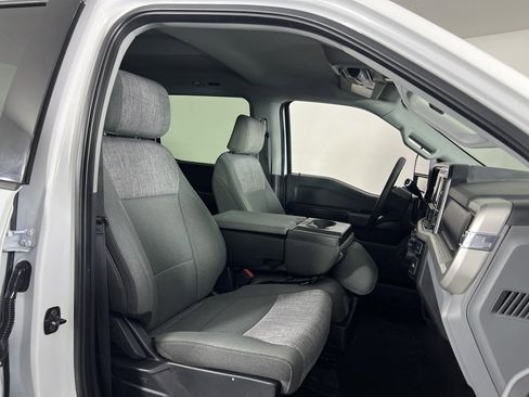 Used 2024 Ford F350 XLT w/ FX4 Off-Road Package image 30