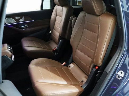 Used 2024 Mercedes-Benz GLS 450 4MATIC w/ AMG Line Exterior image 18