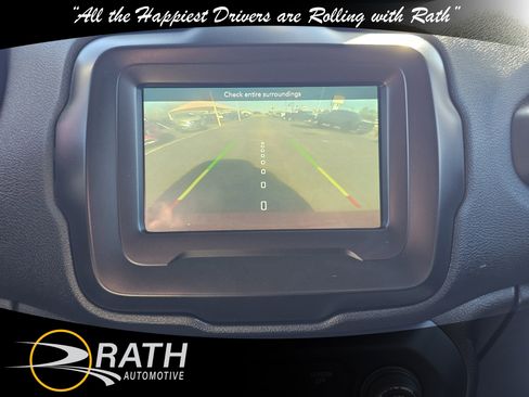 Used 2019 Jeep Renegade Altitude w/ Quick Order Package 2XM image 16